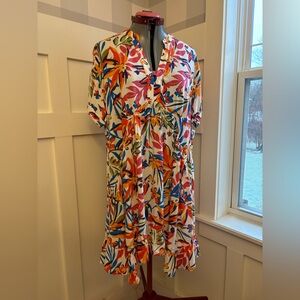 Easel Tropical Floral V-Neck Midi Dress in White, Orange & Blue Large